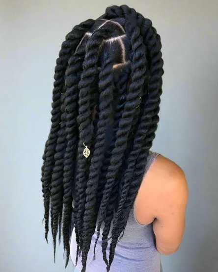 Lady's Hair Braiding